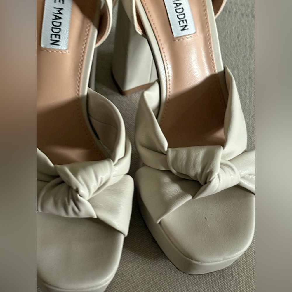 Cream summer KKOT platform STEVE MADDEN